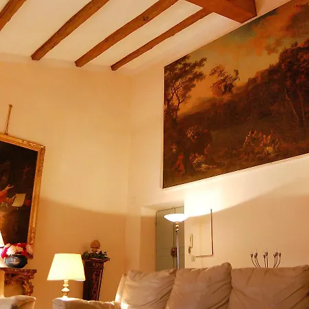 Apartment Rome 10 רומא