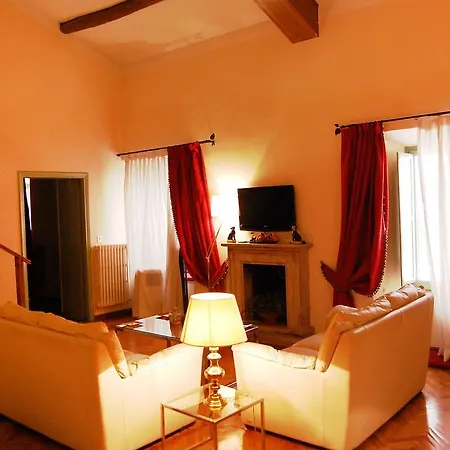 Apartment Rome 10 דירה