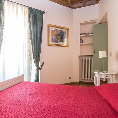 Apartment Rome 10 רומא